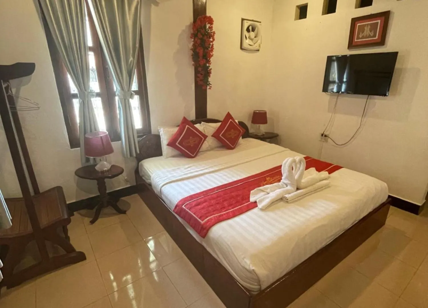 Luang Prabang - Villa Ouis Namkhan Riverside 2